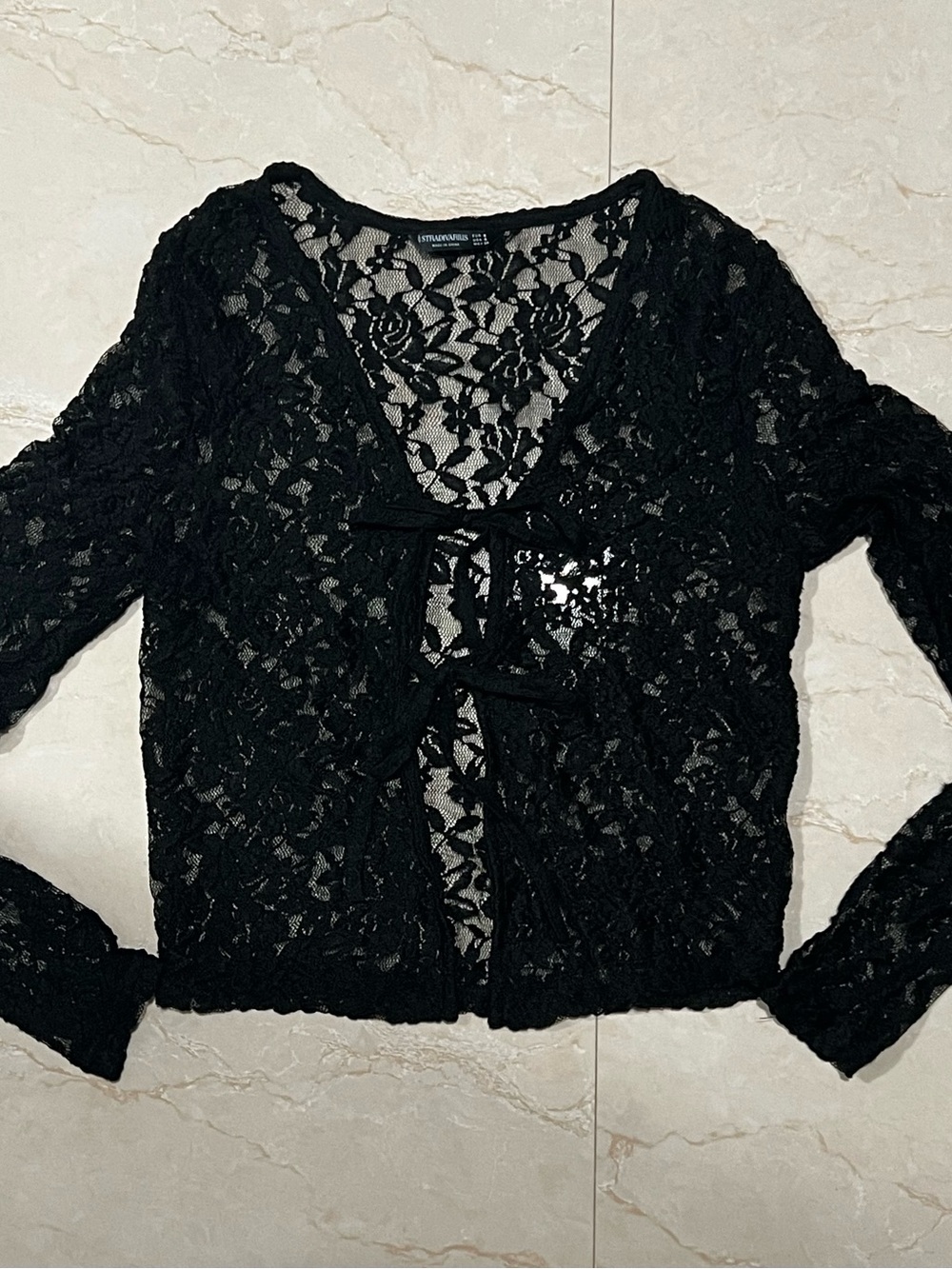 stradivarius Black Floral Lace Top